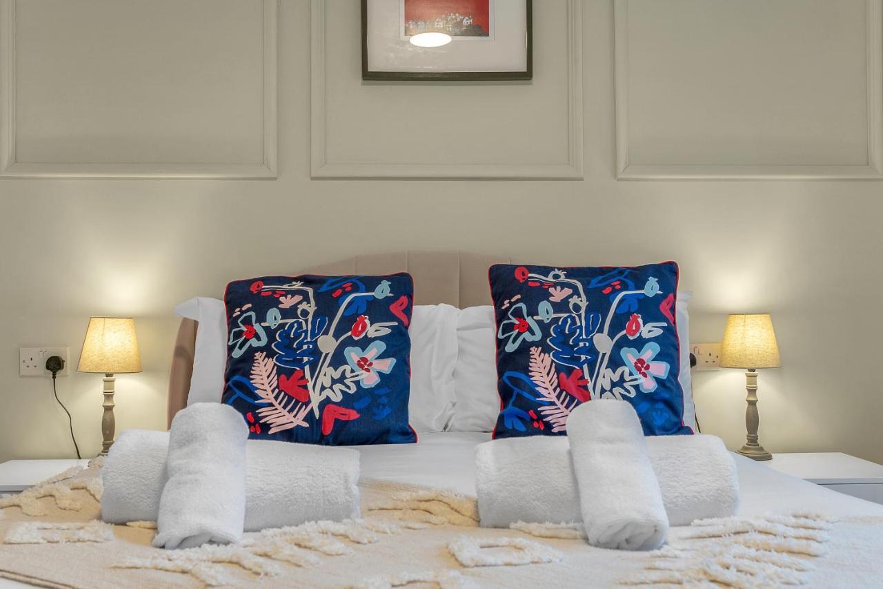 Cheerful Stays - Jamson Pl 3 Bed Apartment Edimburgo Exterior foto
